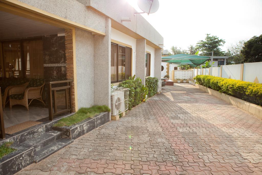 Forte Royale Hotel Accra Exterior photo