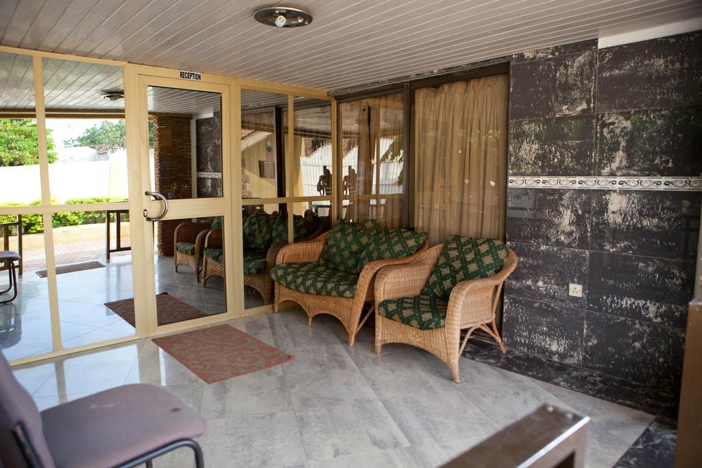 Forte Royale Hotel Accra Exterior photo