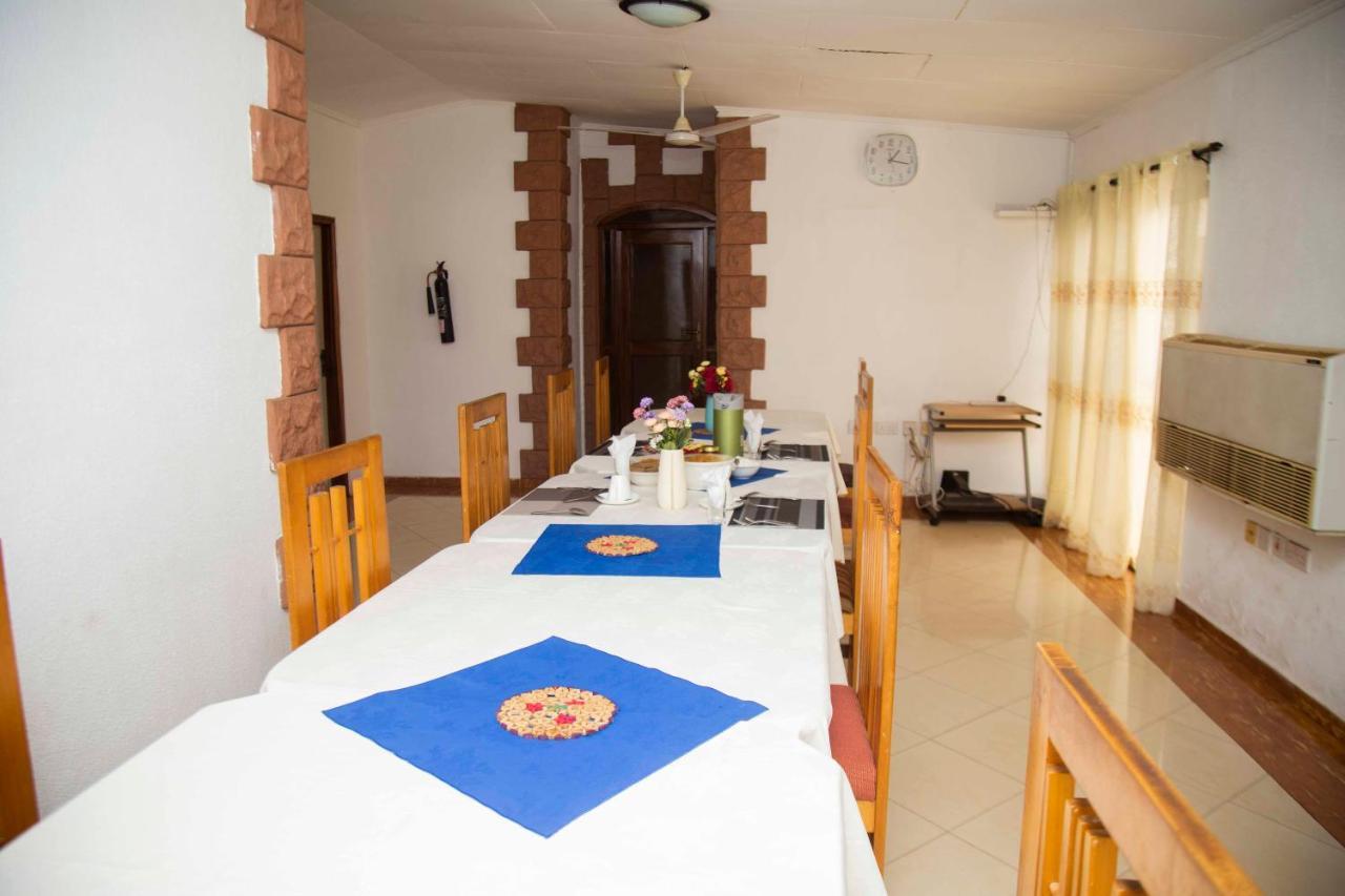 Forte Royale Hotel Accra Exterior photo