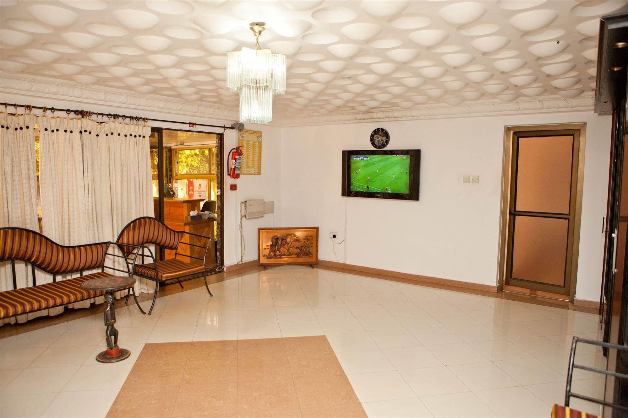 Forte Royale Hotel Accra Exterior photo
