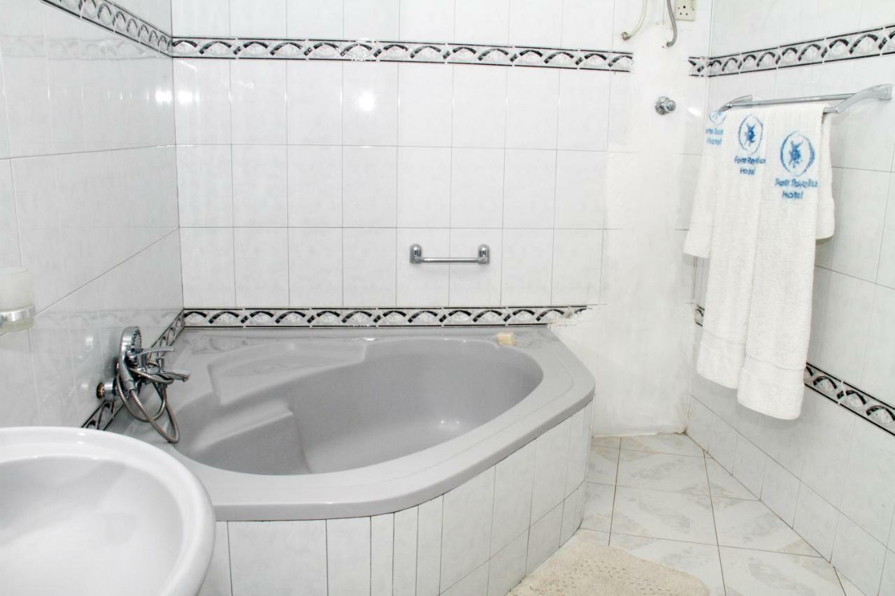 Forte Royale Hotel Accra Exterior photo