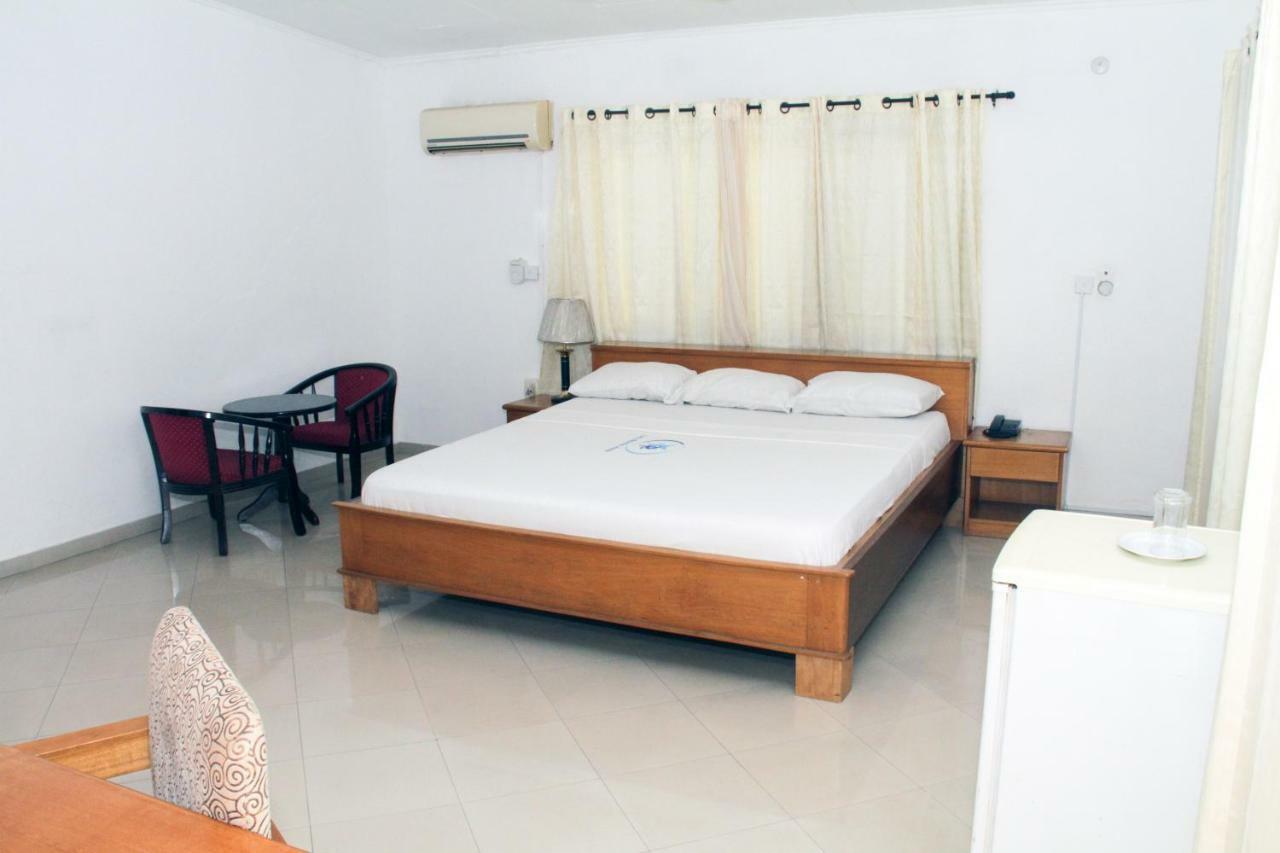 Forte Royale Hotel Accra Exterior photo