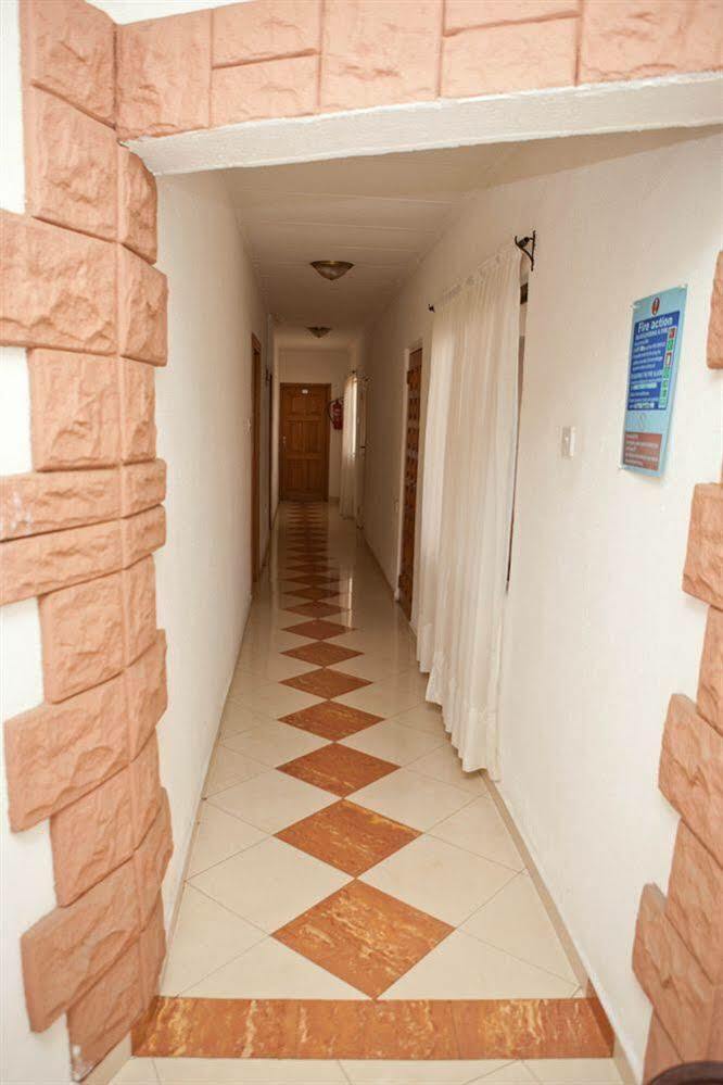 Forte Royale Hotel Accra Exterior photo